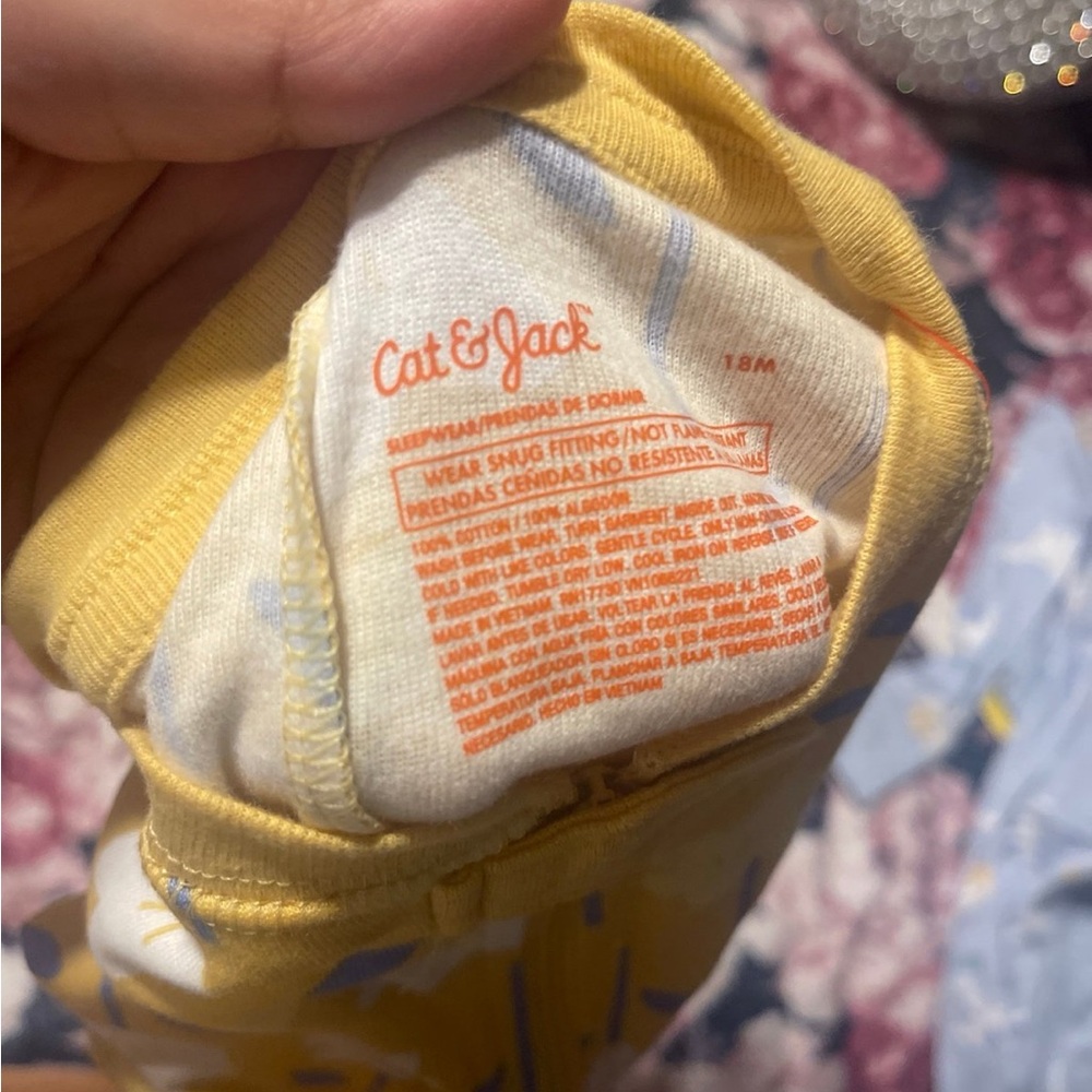 Cat & Jack 2 pack sleepers - Picture 7 of 7